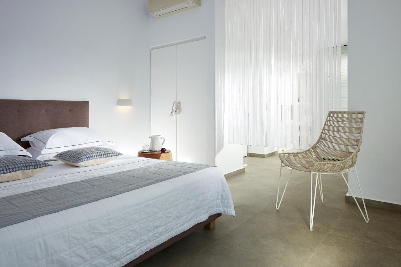 Santa Maria Luxury Suites & Spa Adamantas  Exterior photo