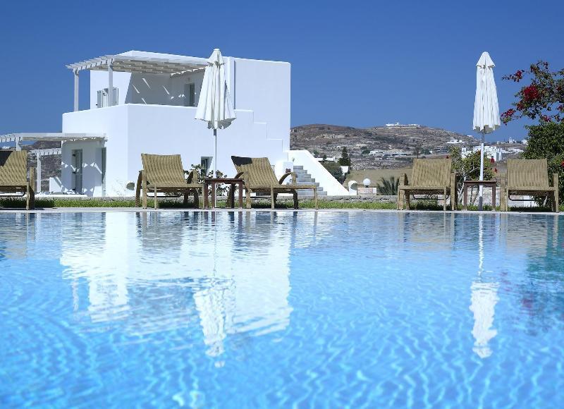 Santa Maria Luxury Suites & Spa Adamantas  Exterior photo